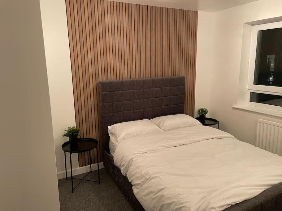 Stunning Central Apartment With Free Parking Sheffield Buitenkant foto