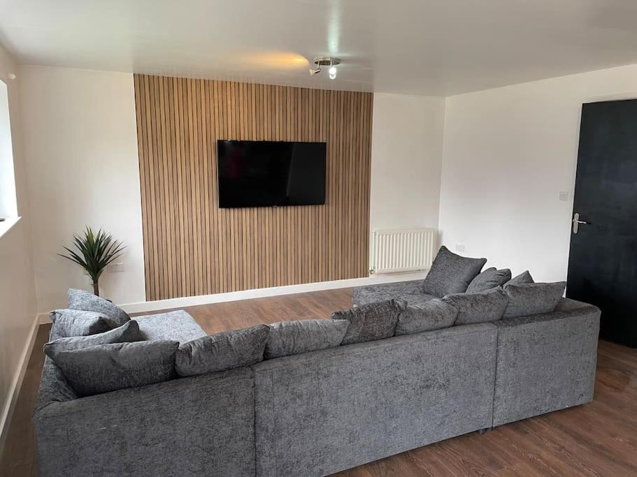 Stunning Central Apartment With Free Parking Sheffield Buitenkant foto